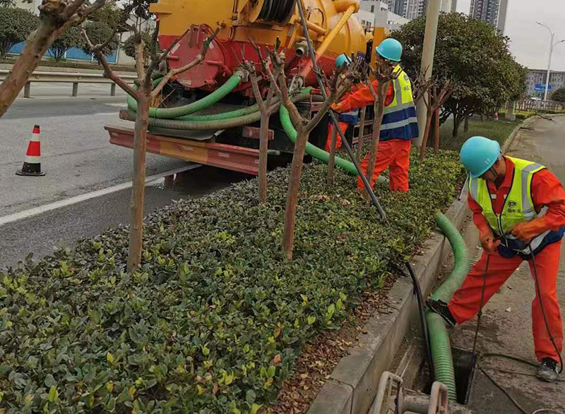 板桥镇市政管道清淤